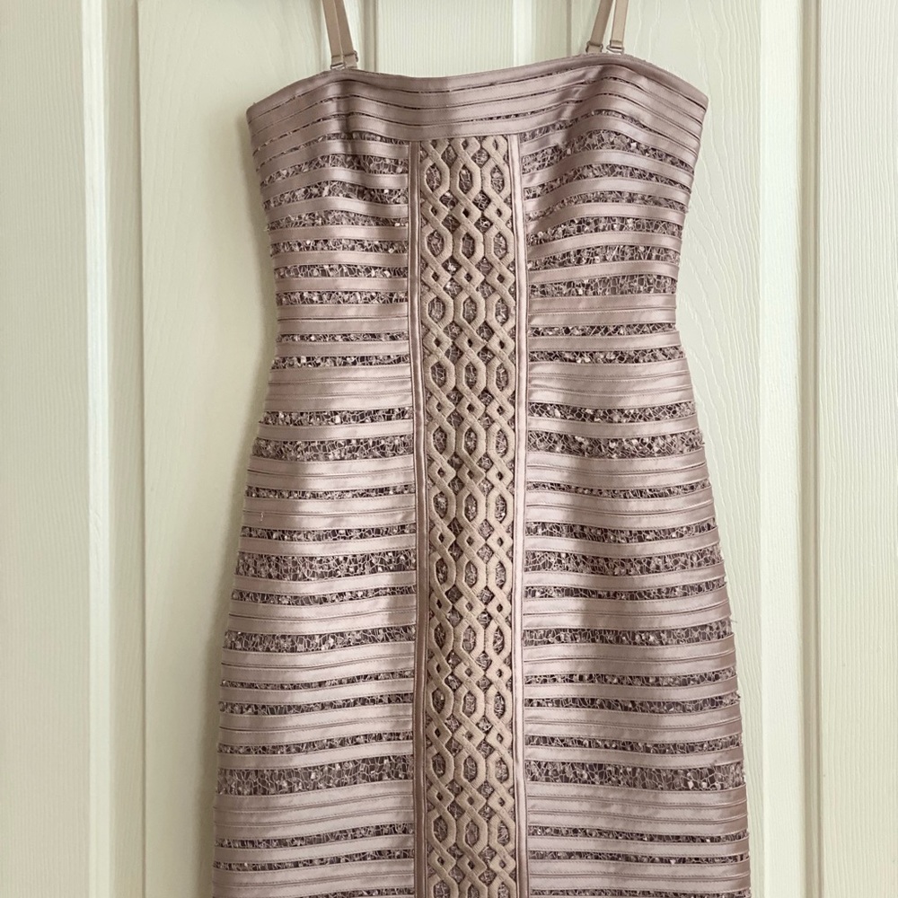 BCBGmaxazria Beautiful champagne color cocktail dress. Excellent condition